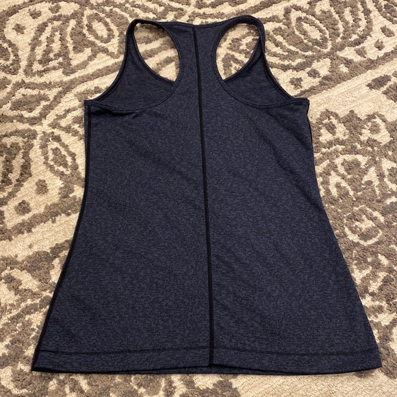 Gap Racerback Active Tank Top - Picture 2 of 3